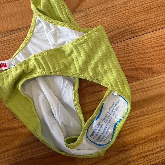 Solid & Striped cut out one piece bathing suit- new with tags and liner - Picture 3 of 3